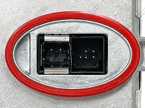 Zoom on the connector of the Xenon ballast for Alfa Romeo Stelvio