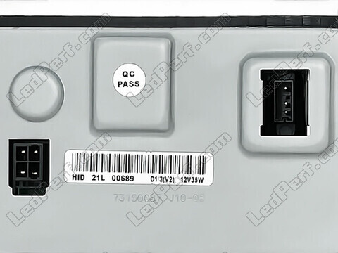 Zoom on the connector of the Xenon ballast for Opel Meriva A